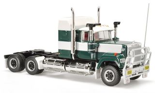 Big Trucks & Tow Trucks