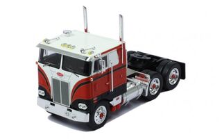 1/43 1979 Peterbilt Pacemaker 352 Red & White