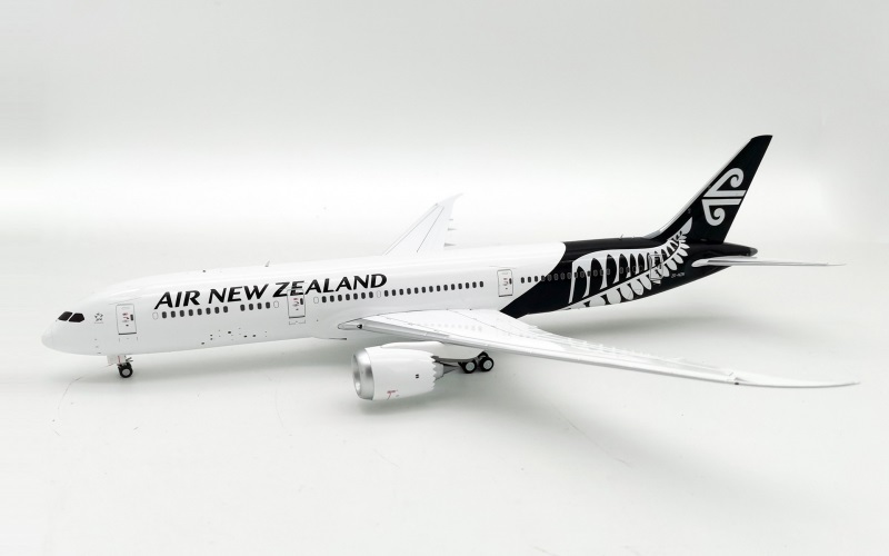 1/200 2018 Air NZ B787-9 Dreamliner