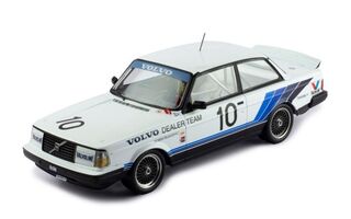 1/18 Volvo 240T Francevic 1986 ATCC
